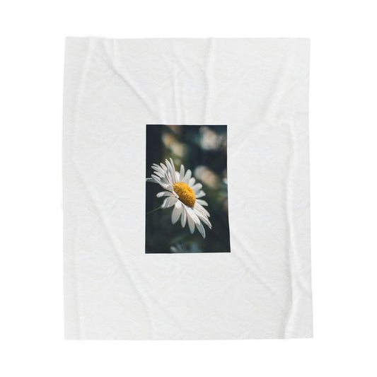 Daisy Photo Velveteen Plush Blanket — Replace the Image with Someone You Love!